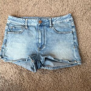 American Eagle Women's Denim Light Wash Jean Shorts